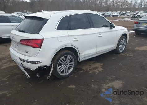 2018 Audi Q5 2.0T Premium z USA, uszkodzony, nr VIN WA1BNAFY2J2238252